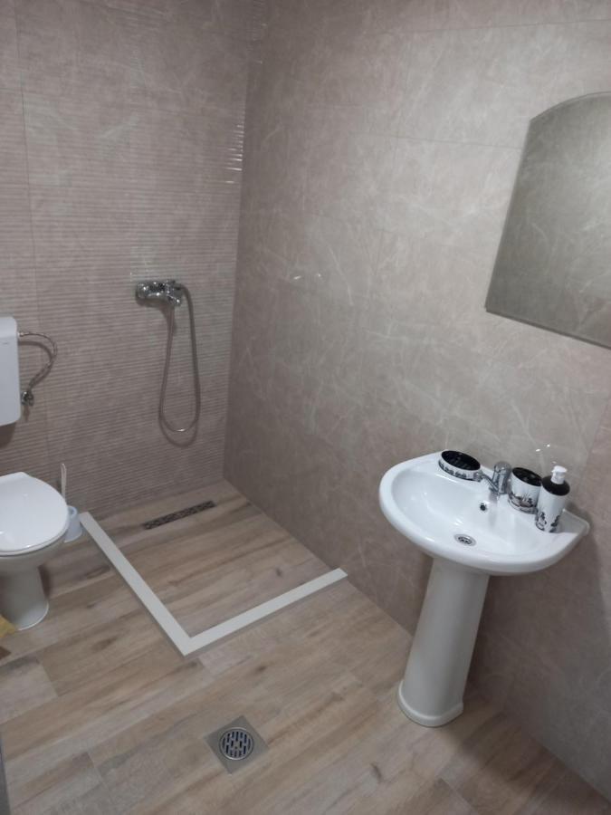 Apartmants Djekovi أوهغيد المظهر الخارجي الصورة