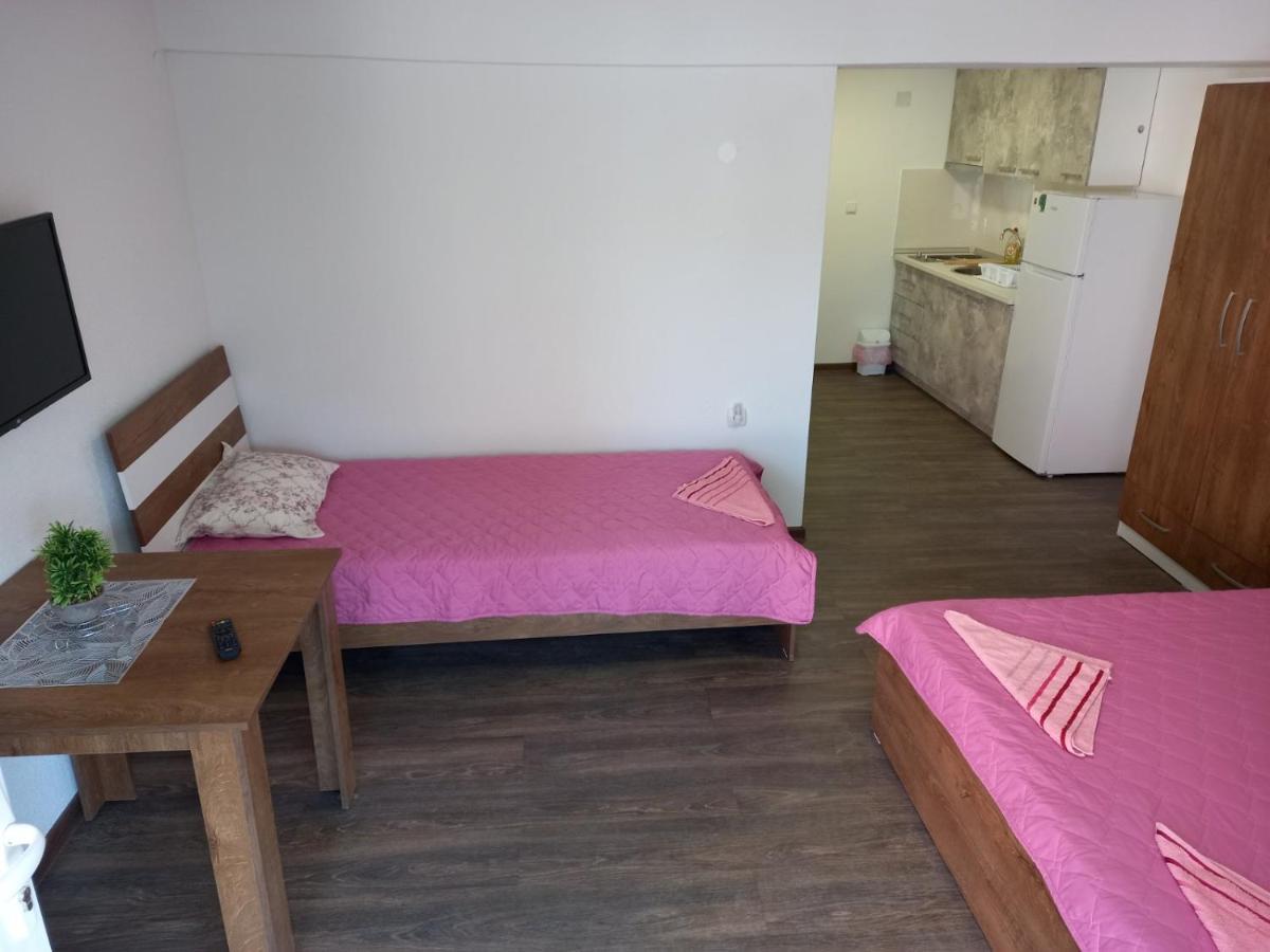 Apartmants Djekovi أوهغيد المظهر الخارجي الصورة